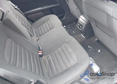 2019 Ford Fusion Se z USA, uszkodzony, nr VIN 3FA6P0T99KR227910